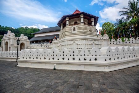 Travel Tips & Important Concerns for Visiting Sri Lanka